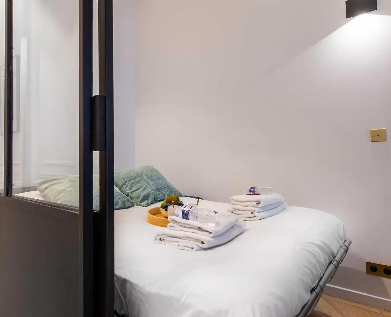 Modern Apartment - 2Br-6P - Montorgueil Paris France